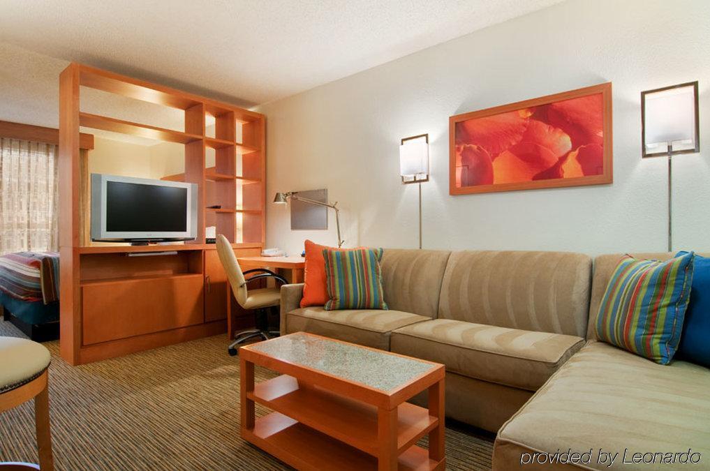 Hyatt House Houston Galleria Экстерьер фото